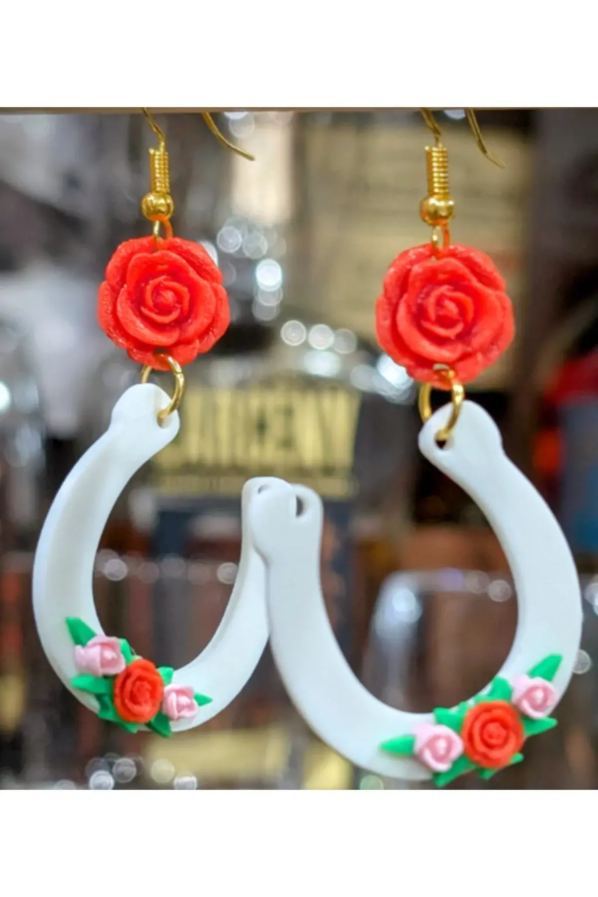 Nallı Gül Küpeler