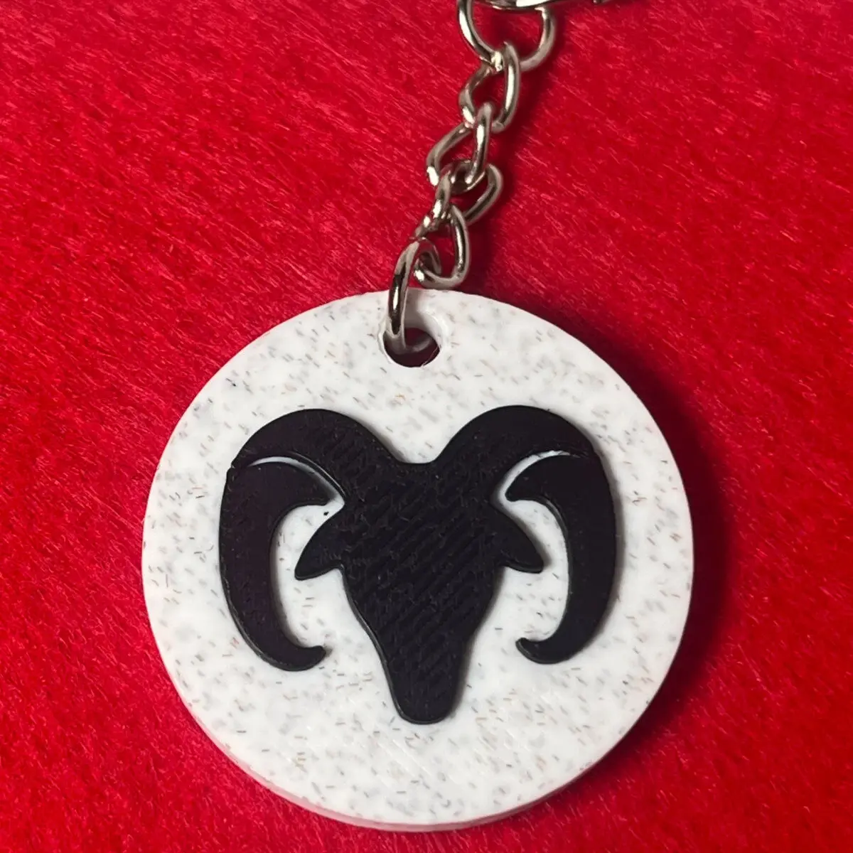 Koç Burcu Anahtarlığı