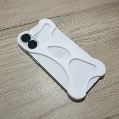 Iphone 16 Koruyucu Çerçeve Beyaz