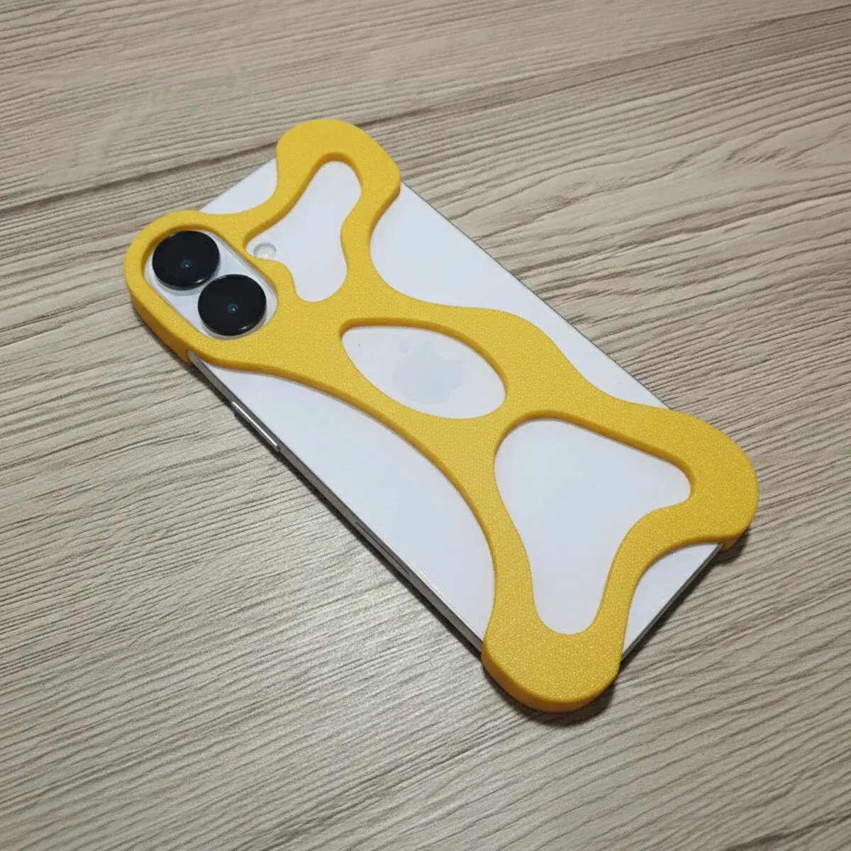 Iphone 16 Koruyucu Çerçeve Sarı
