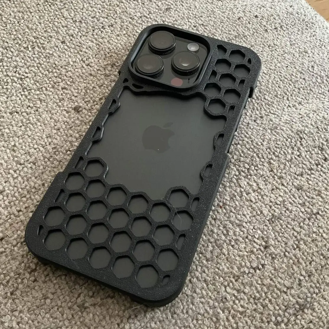 Iphone 16 Pro Telefon Kılıfı Siyah