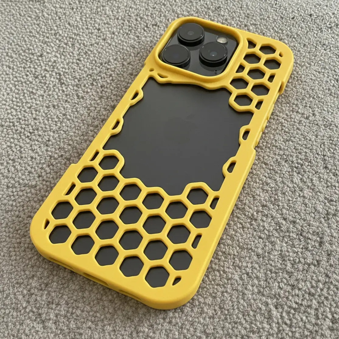 Iphone 16 Pro Telefon Kılıfı Sarı